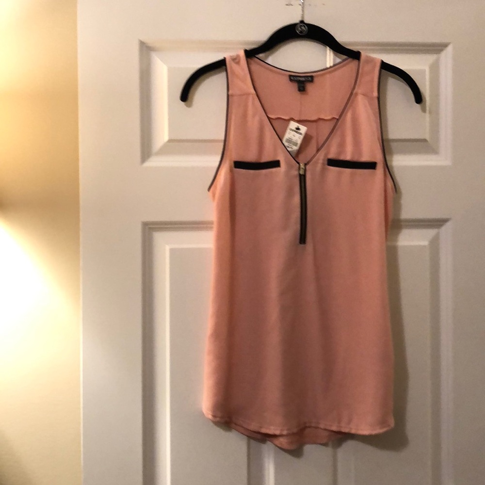 NWT pink and black Express zip front tank Size XS
